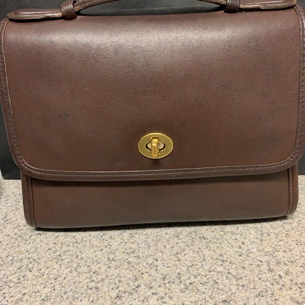 Coach Court bag 9870 pre-loved